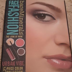 NIB Bare Minerals eye/cheek set in Urban Vibe